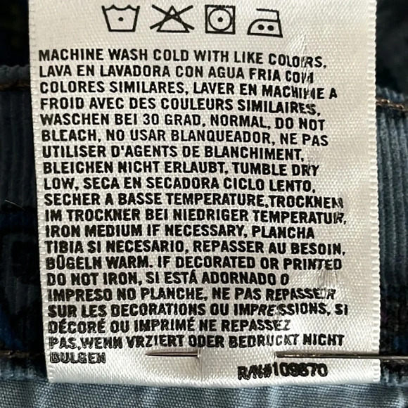 Citizens of Humanity Paisley Print Corduroy Cut Off Shorts - NWOT - Size 27 - Picture 8 of 8